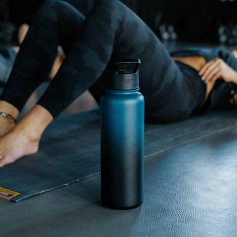 Simple Modern 64oz Summit Water Bottle Insulated Stainless Steel